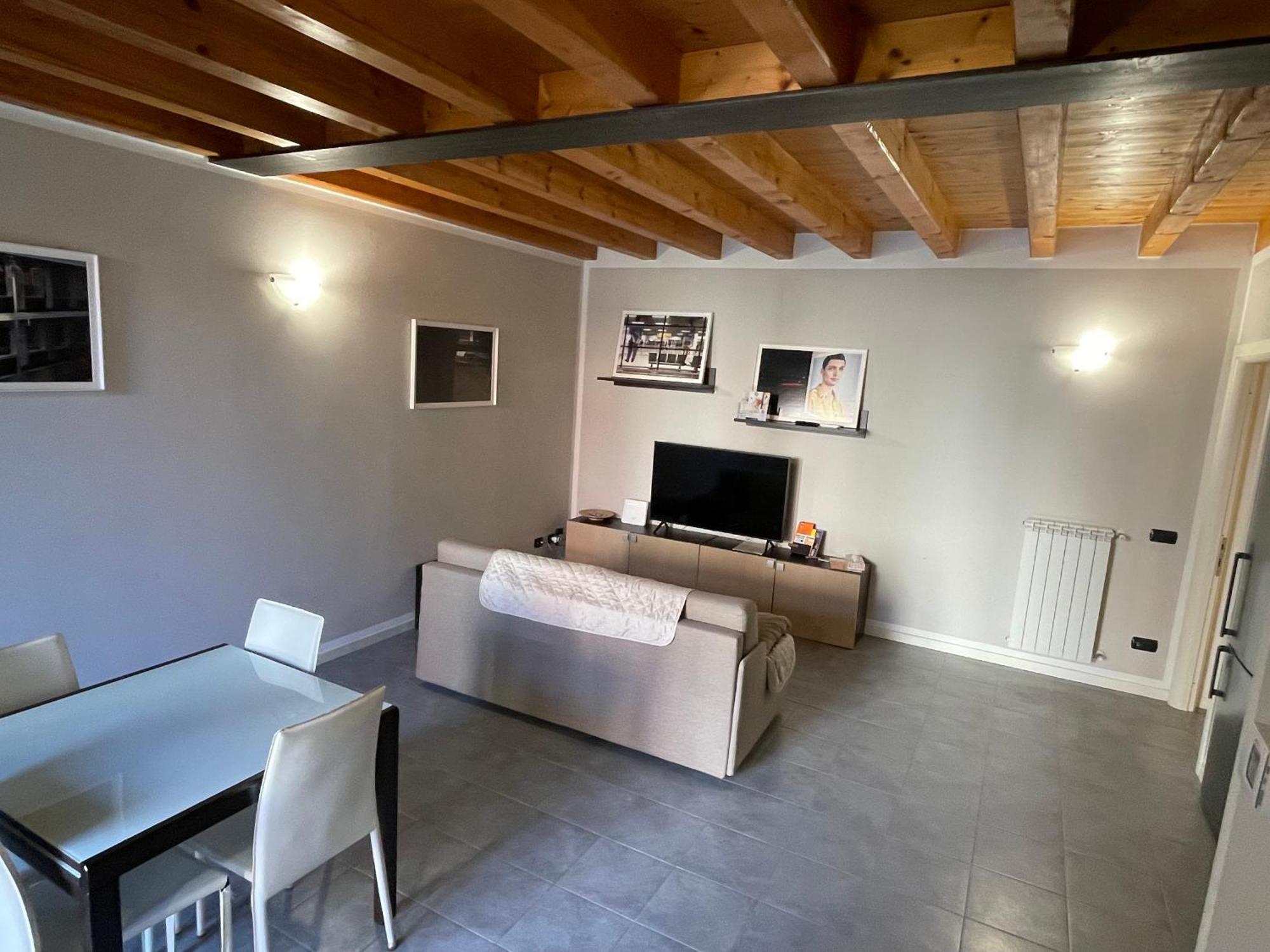 Dimora San Giorgio - Vicino Leolandia E Bergamo Appartement Bonate Sotto Buitenkant foto